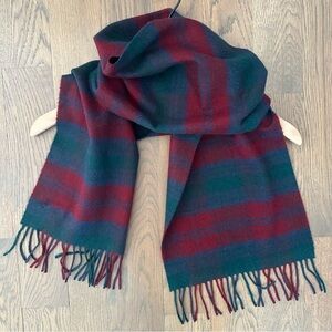 NWT Royal Speyside 100% Cashmere Oblong Plaid Tartan Scarf Lindsay Green, Red